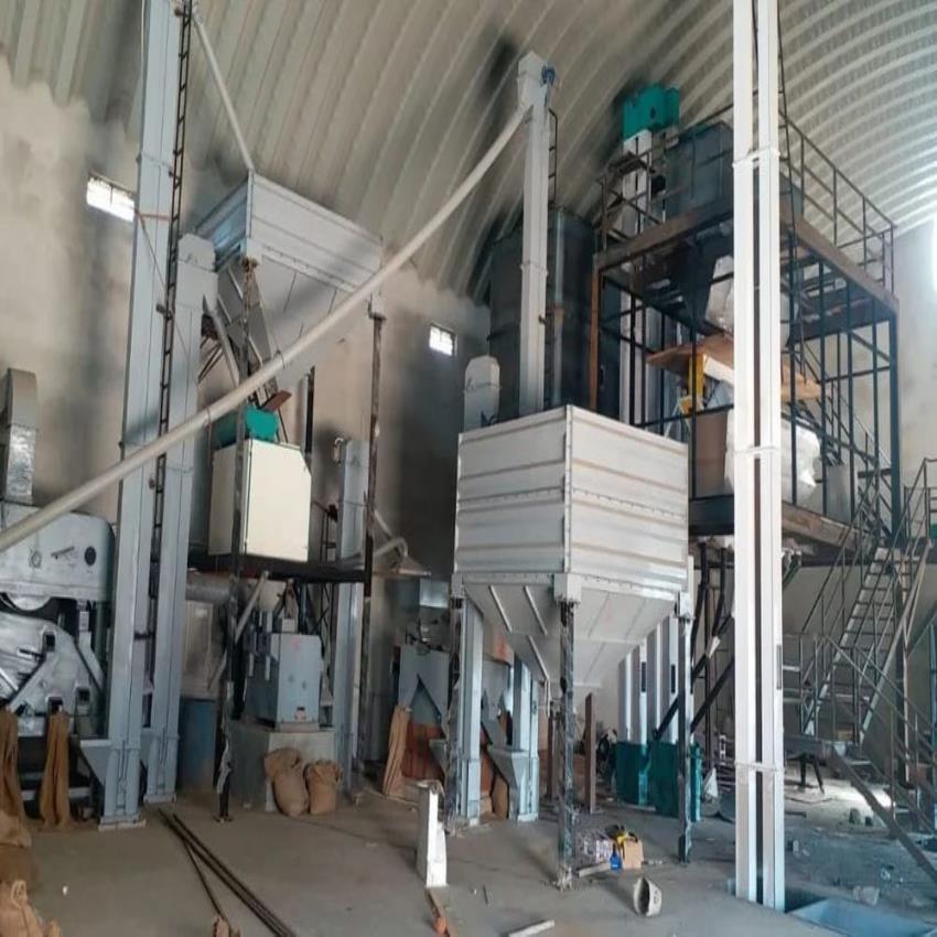 Automatic Wheat Grading Plant (4 Ton, Painted)