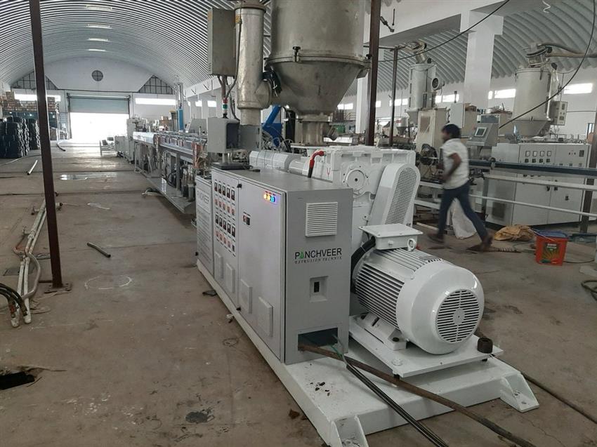 Auto Plastic Pipe Production Machine, 150-170 kg/hr