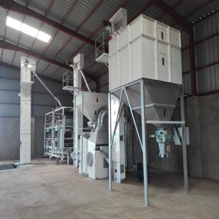 Automatic Poultry Feed Plant
