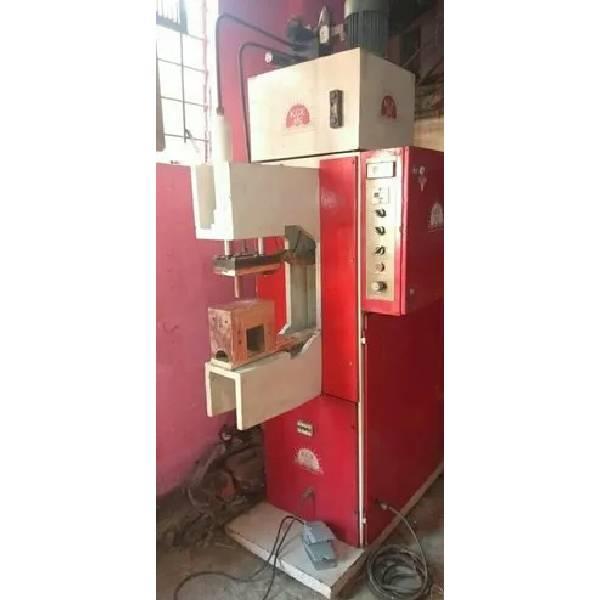 Automatic Projection Welding Machine