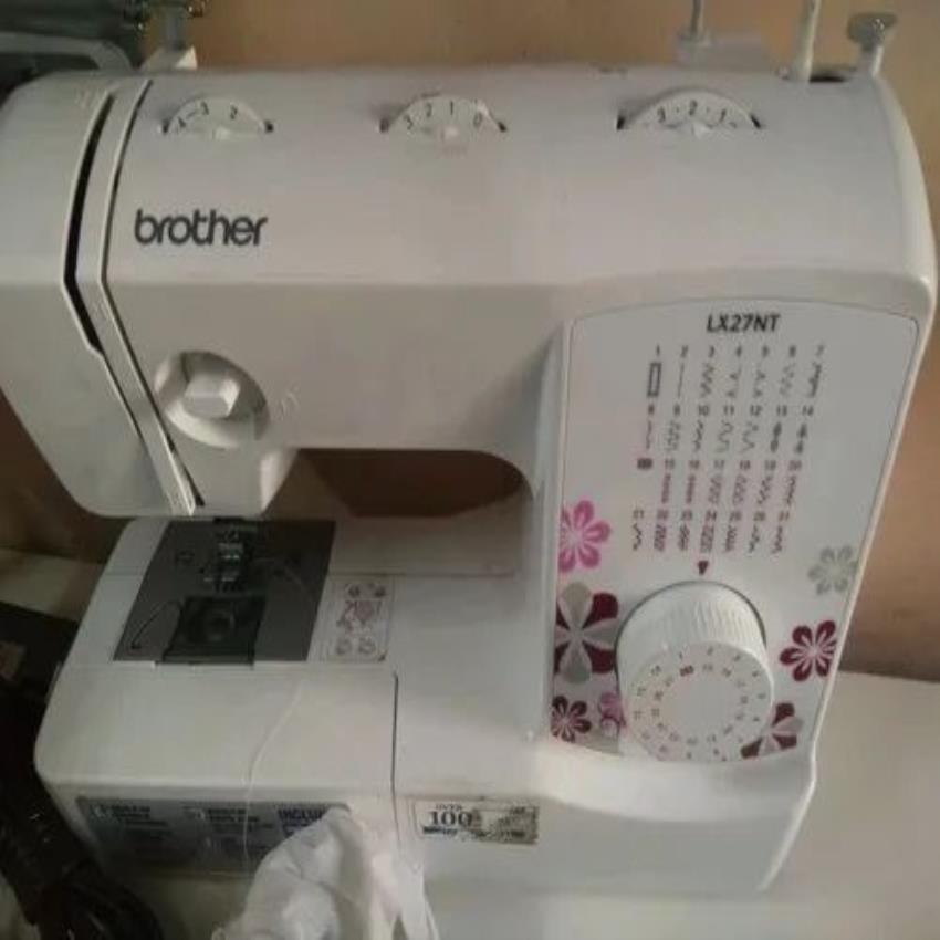 Standard Automatic Sewing Machine