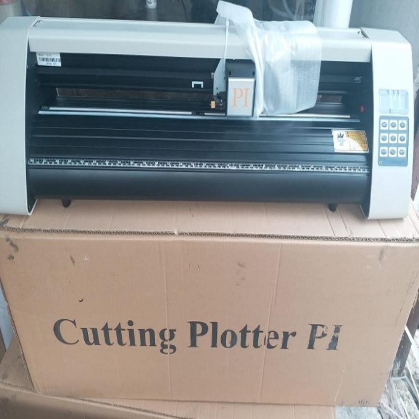 Automatic Single Phase PI Radium Sticker Plotter
