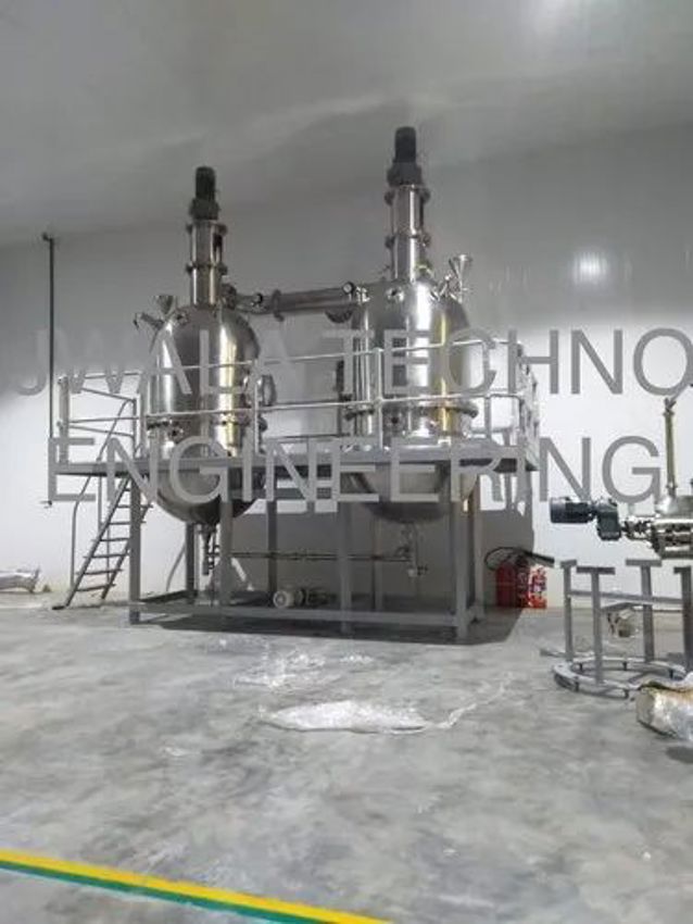Automatic SS 304 Vacuum Evaporators