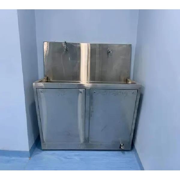 Automatic Instrument Scrub Device