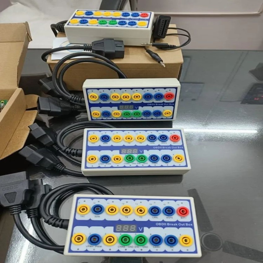 AUTOTECH Square Breakout Box