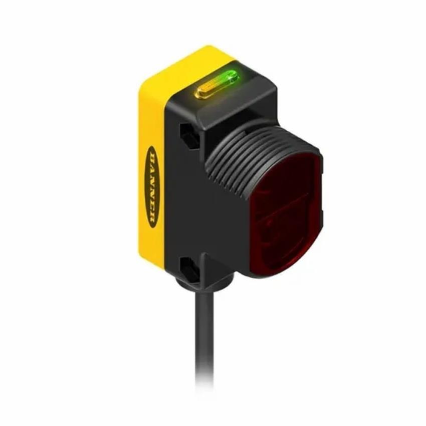 Banner Long Range Photoelectric Sensor