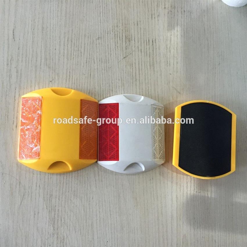 BBR Natural Plastic Mounting Stud