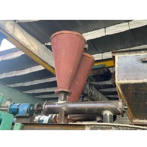 Bentonite Dust Feed Hopper