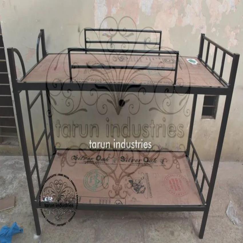 Black Iron Hostel Bunk Bed 6ftx3ft