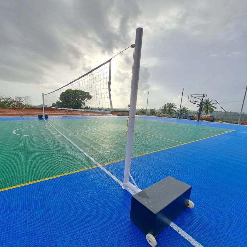 Blue Mild Steel Badminton Poles Movable