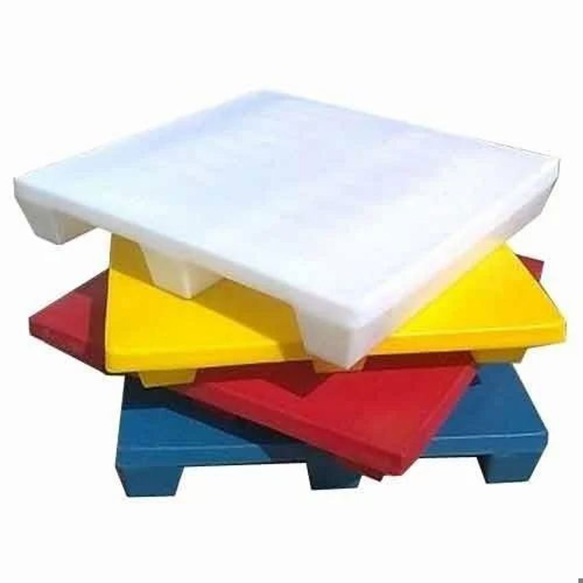 Industrial Blue Rectangular Plastic Pallets