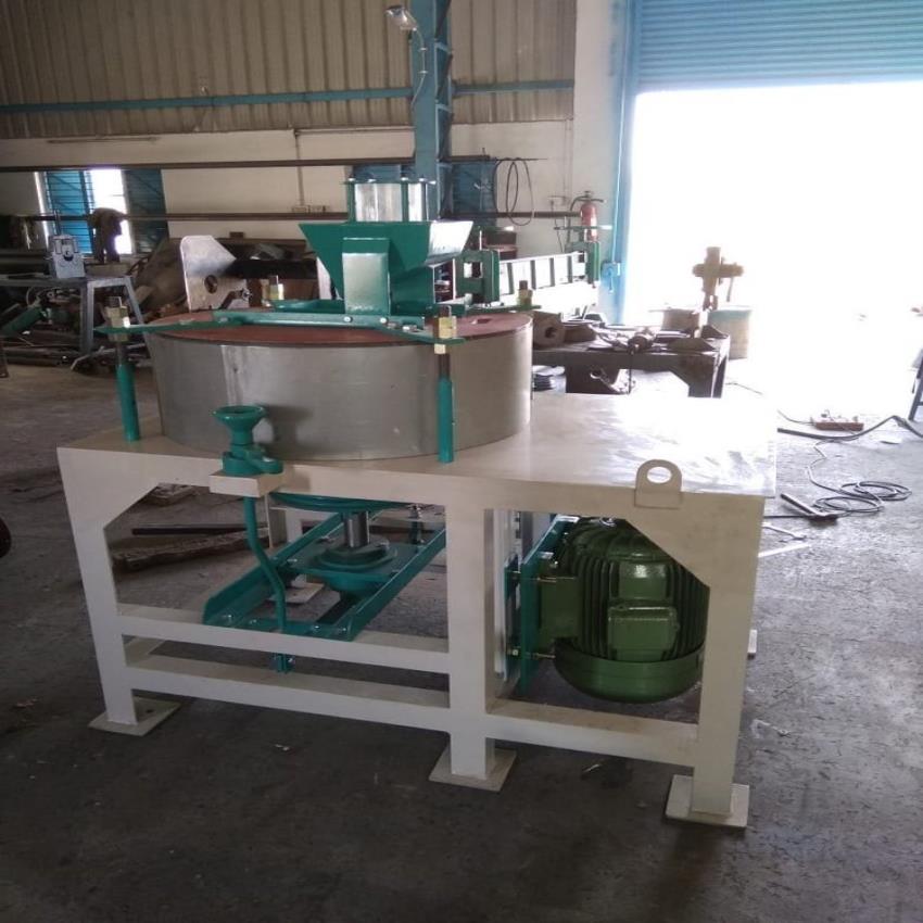Bmw 25 HP Domestic Table Top Flour Machine
