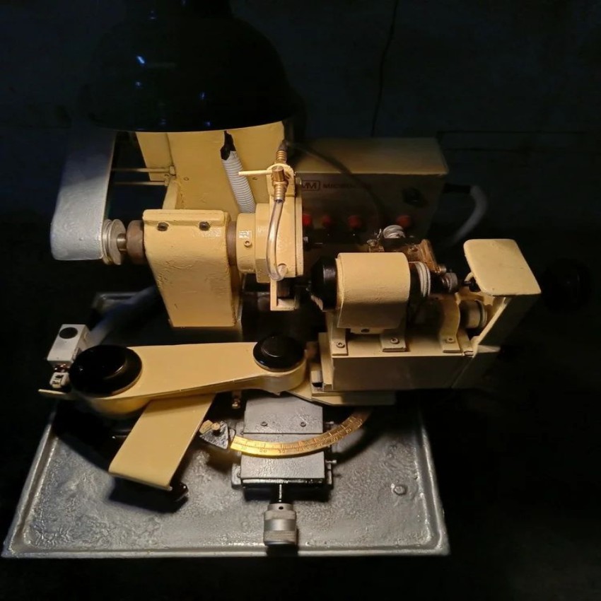 Industrial Calibration Machine