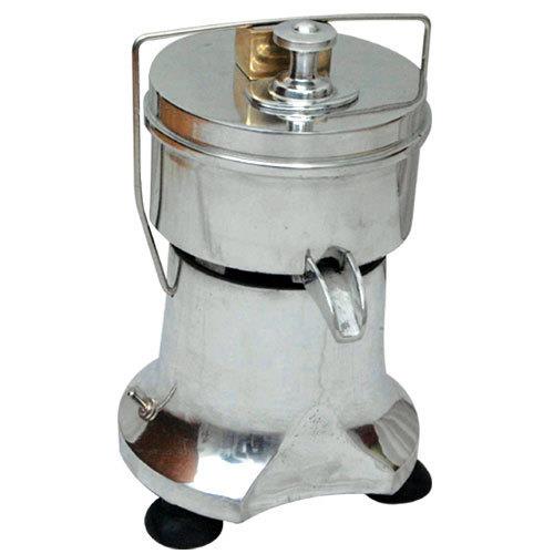 Restaurant Carrot Juicer