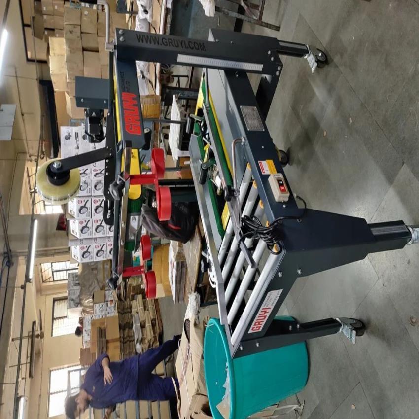 Semi Automatic Cartoning Machine