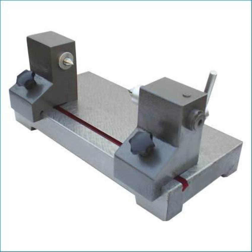 Cast Iron Precision Bench Center 300mm