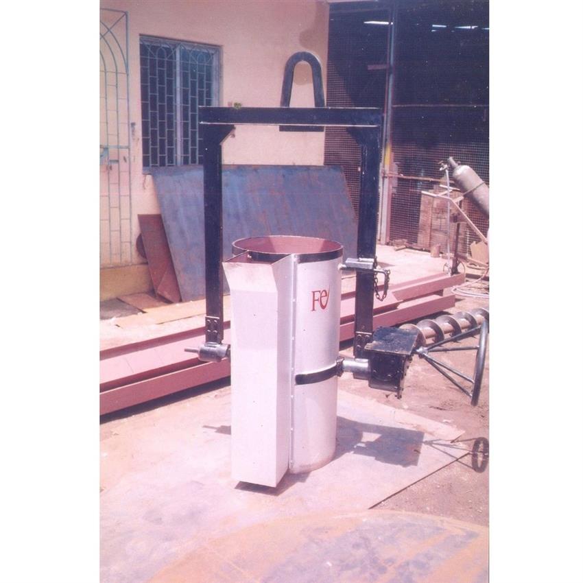 Cast Iron Foundry Ladling Machine, 3.5 Ton Metal Pouring
