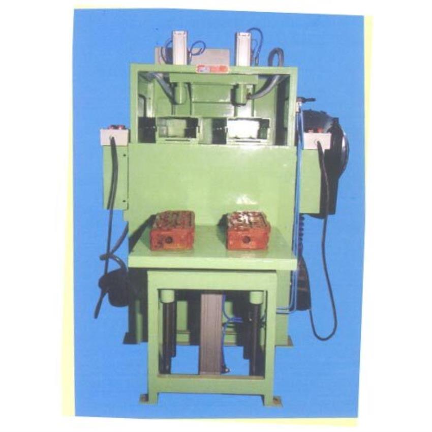 Casting Cleaning Machine
