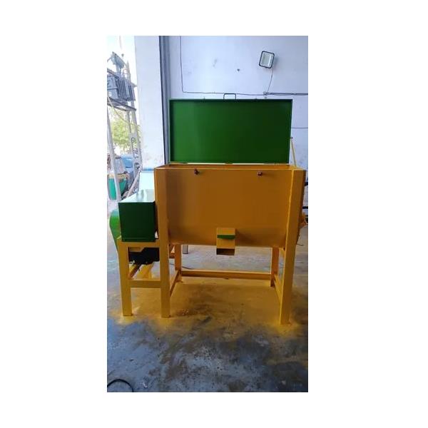 Automatic Poultry Feed Mixer