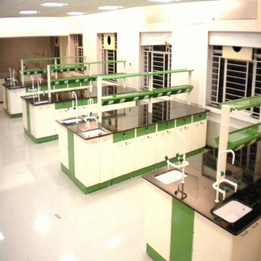 Chemical Lab Furniture L-Shape
