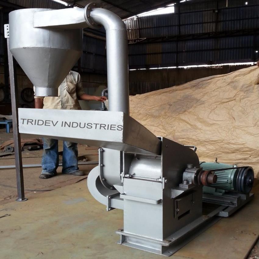 Chilli Powder Pulverizing Machine