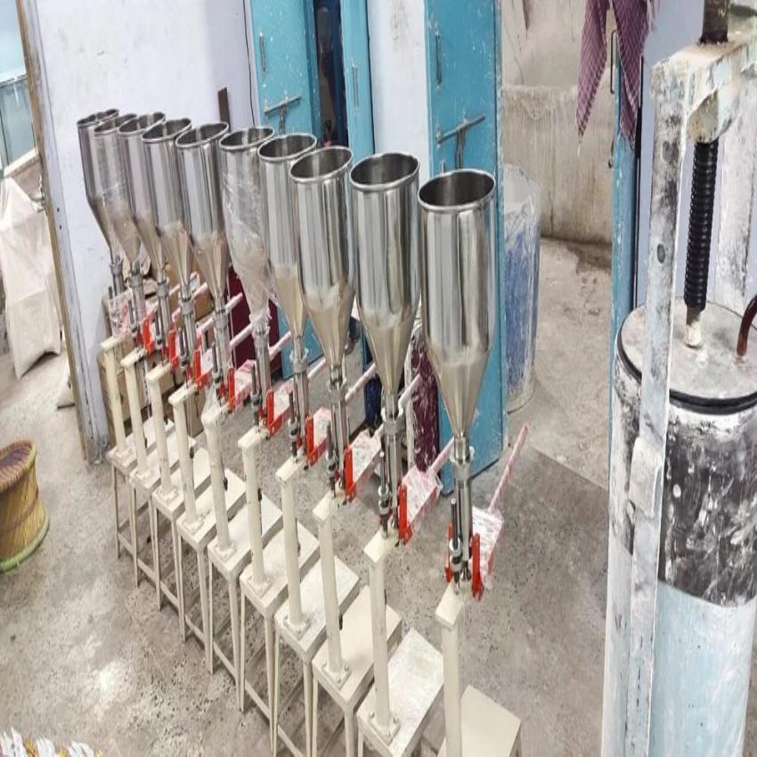 Hydraulic Chuna Filling Machine