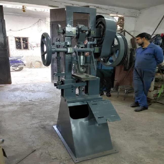 Cloth Brush Manufacturing Machine
