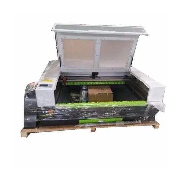 CO2 Laser Cutting Equipment