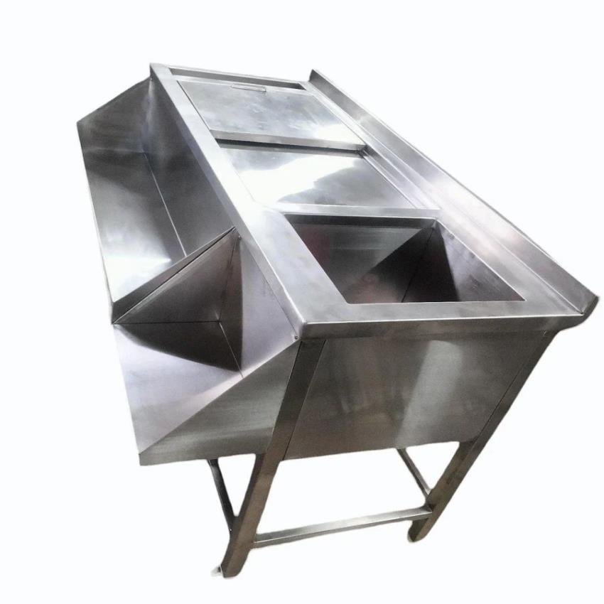 Cocktail Station Blender, 25 Bottle Capacity