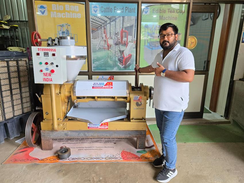 Automatic Cold Press Oil Extraction Machine (100-110 KG/HR)