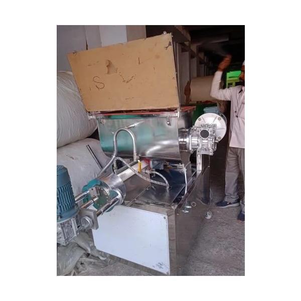 Commercial Pasta Machine