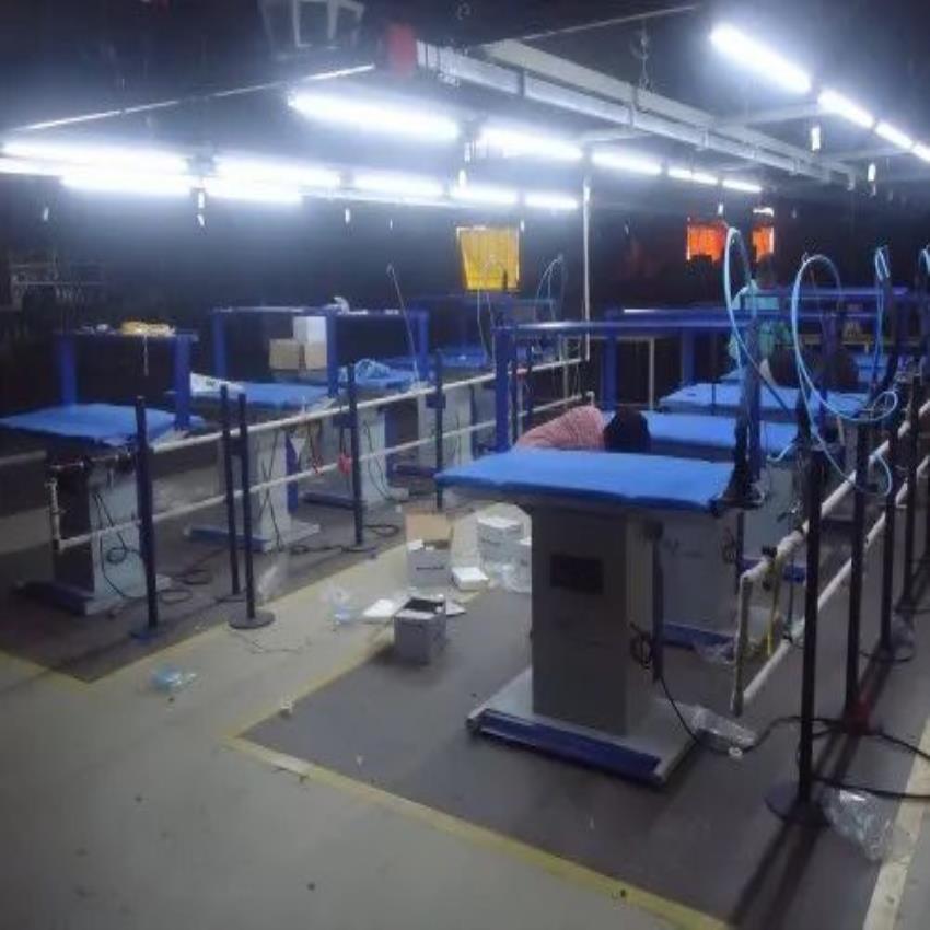 Commercial Steam Ironing Systems