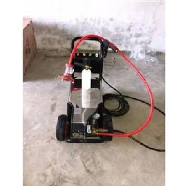 Compact Portable Car Washer