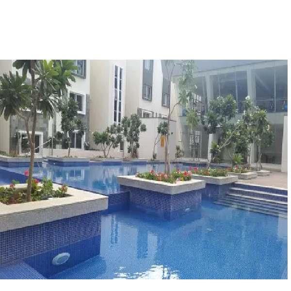 RCC Tiled Pool with Kids Area