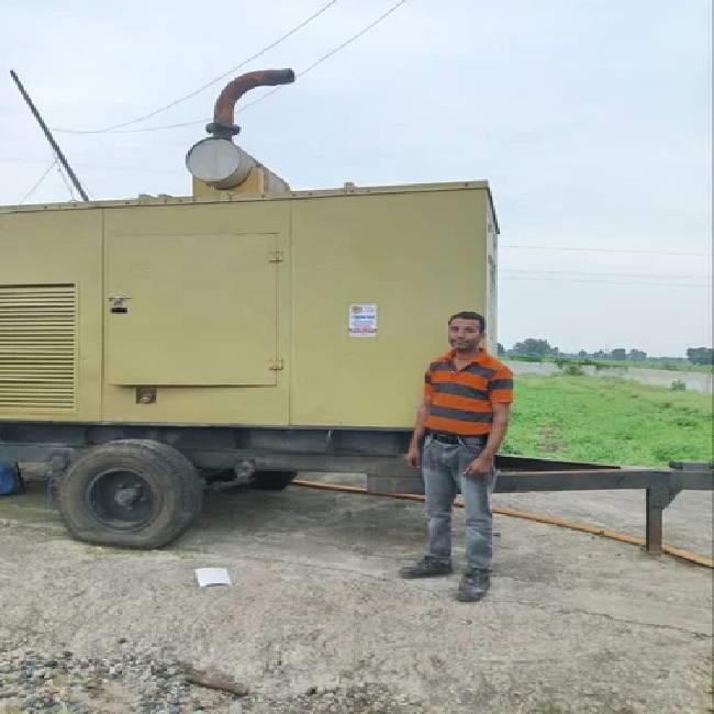 DG Set with Four-Wheel Trolley, 5 Ton Capacity