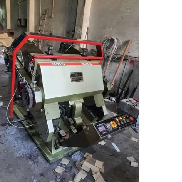 Industrial Die Cutter Machine