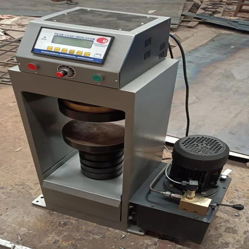 Digital Concrete Compression Testing Machine