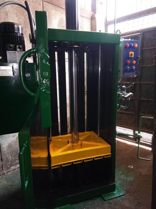 DMT Coir Fibre Compacting Machine