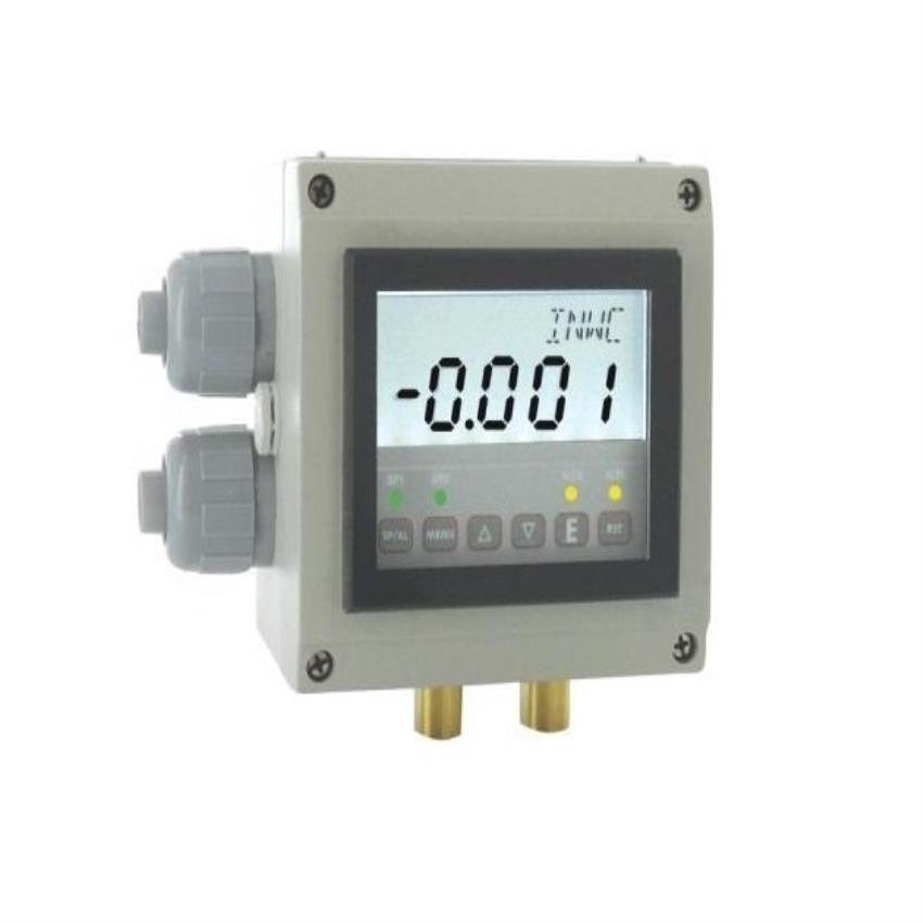 Dwyer Digihelic II Differential Pressure Device
