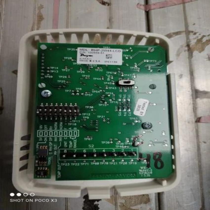 Dwyer Instruments RHP-2W44 Humidity Monitor