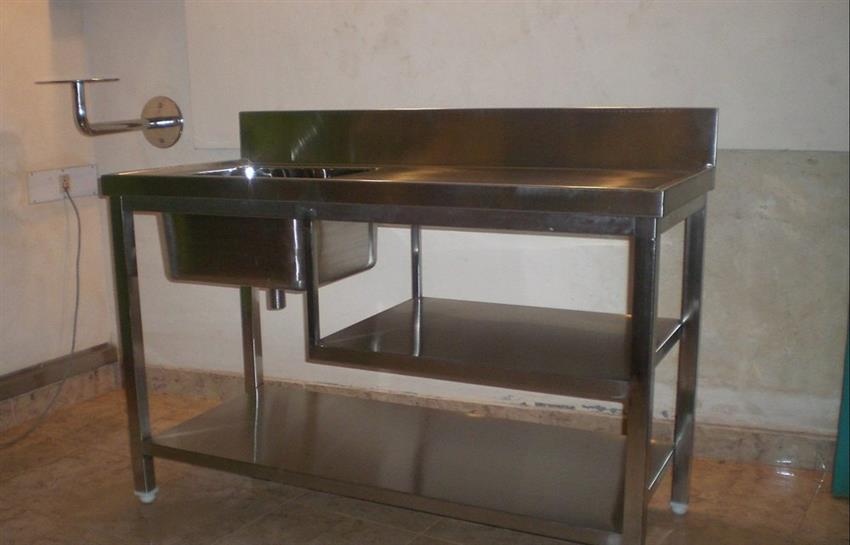 Four Leg Stainless Steel Work Table with Sink