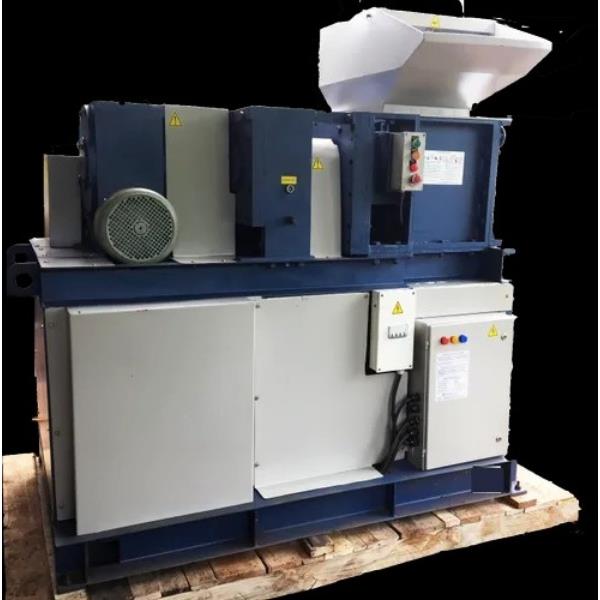 Four Shaft Plastic Grinding Machine