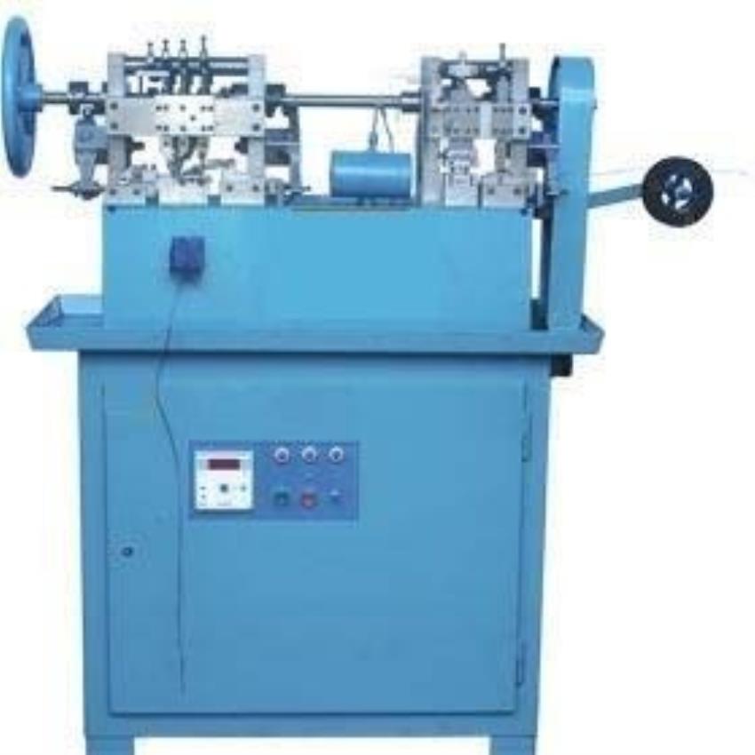 Fox Tale Chain Equipment