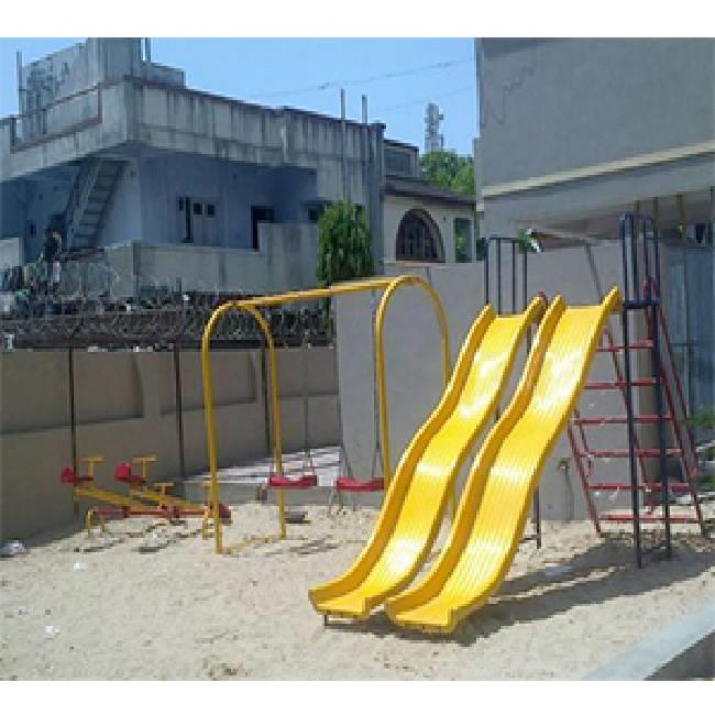 FRP Wave Playground Slide