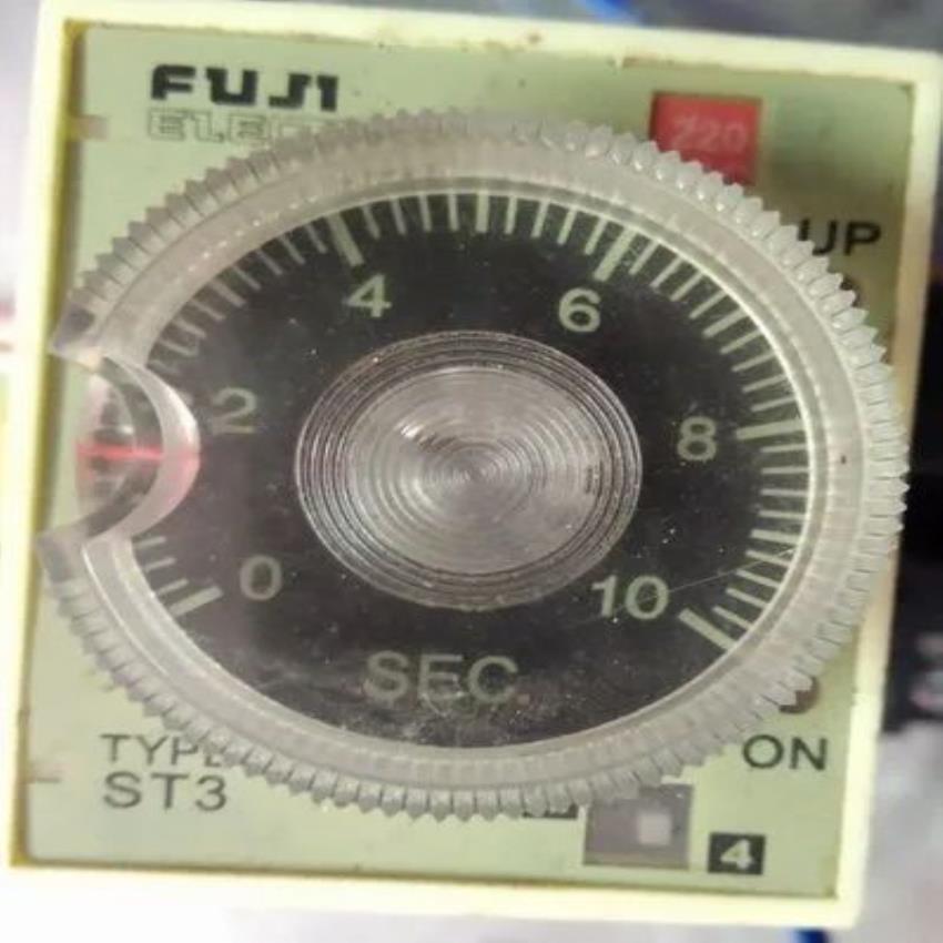 Fuji Electric ST3P Relay Timer