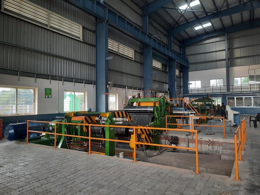 Fully Automatic HR Slitting Machine