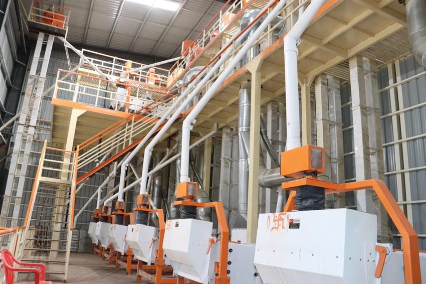 Fully Automatic Moong Dal Mill, 2 Ton/Hour