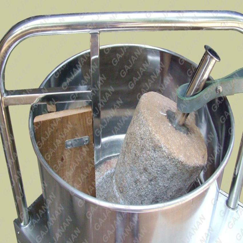 Industrial Wet Masala Grinding Machine