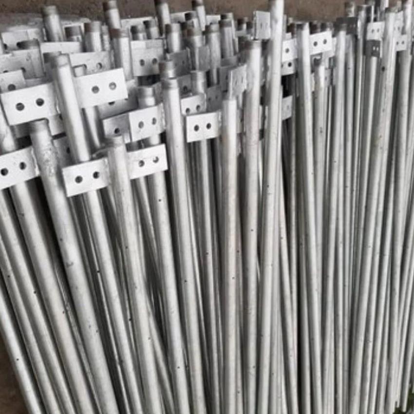 Galvanized Iron Earthing Rod, 3m Length