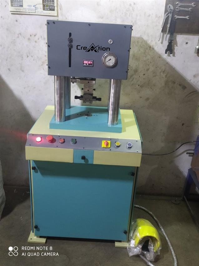 Gold Embossing & Cutting Press